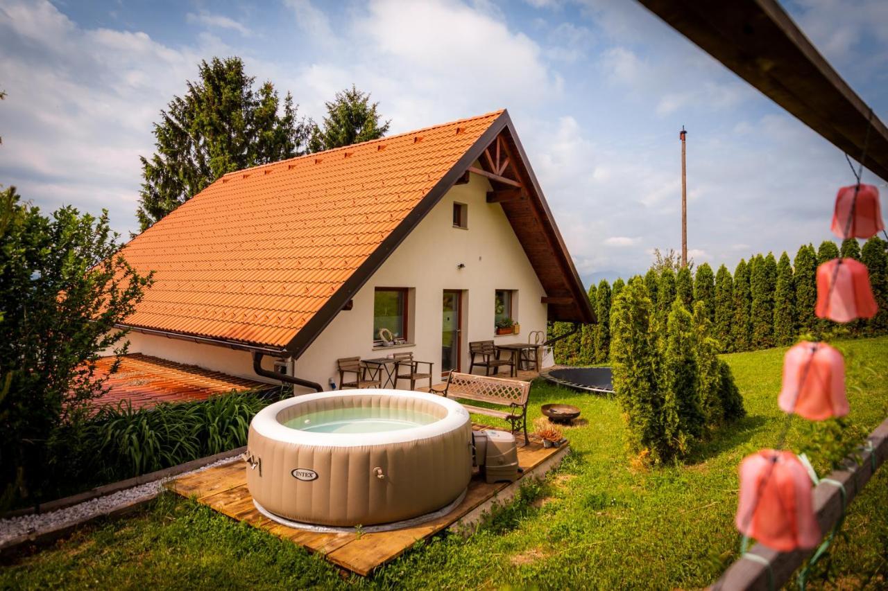 מלון סלובנסקה ביסטריקה Panorama Glamping Visole מראה חיצוני תמונה